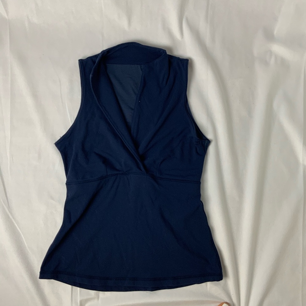 🔥 Lululemon whisper tank top